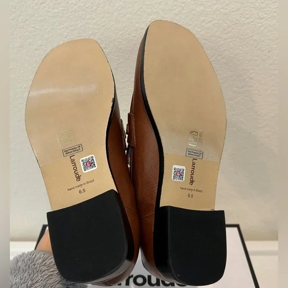 LARROUDE Patricia Loafer in Mocca, Size 6.5, New in Box